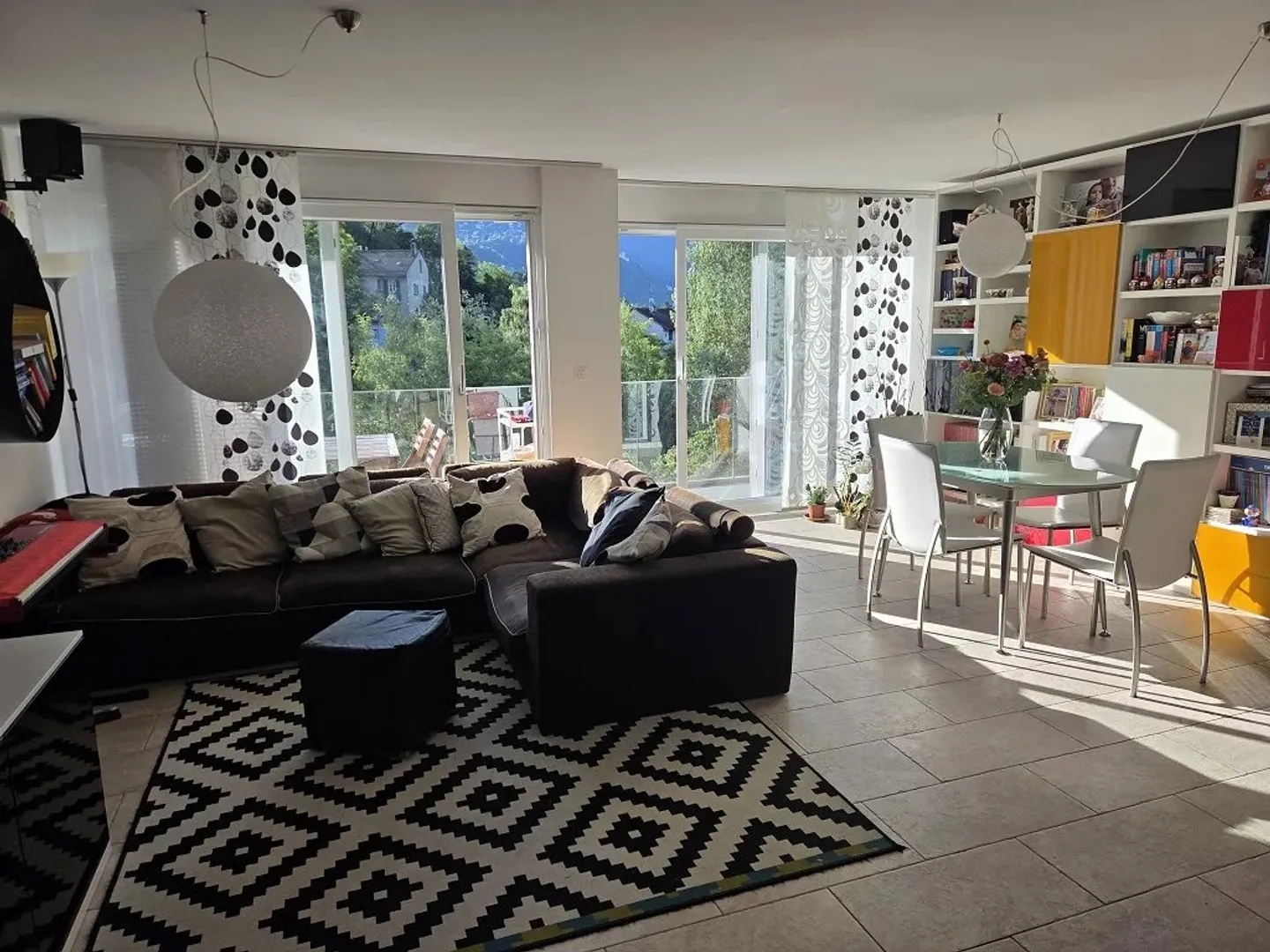 Appartamento 5.5 stanze - Foto 2 di 12