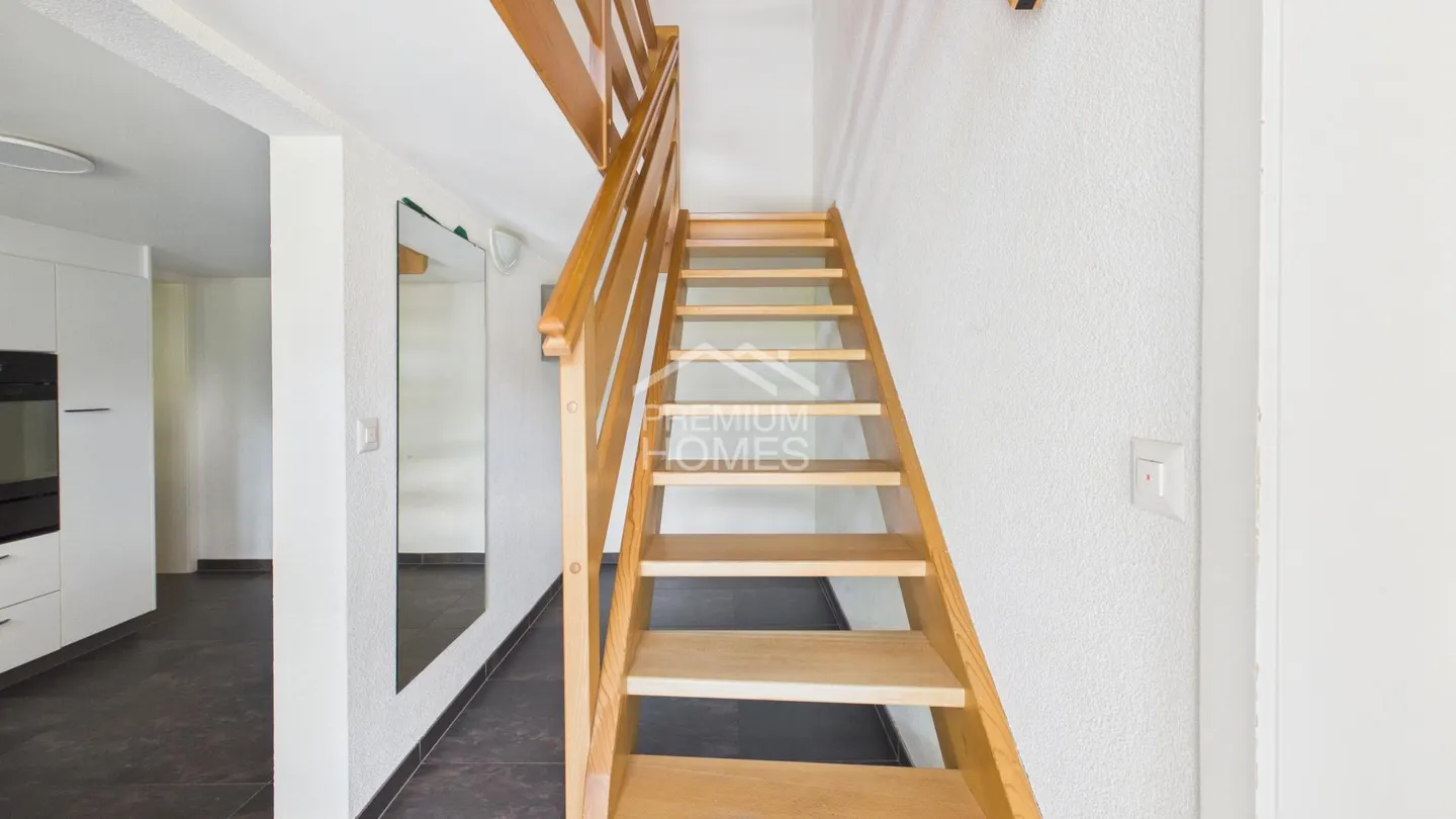 Semi-detached house for sale - Photo 8 of 9