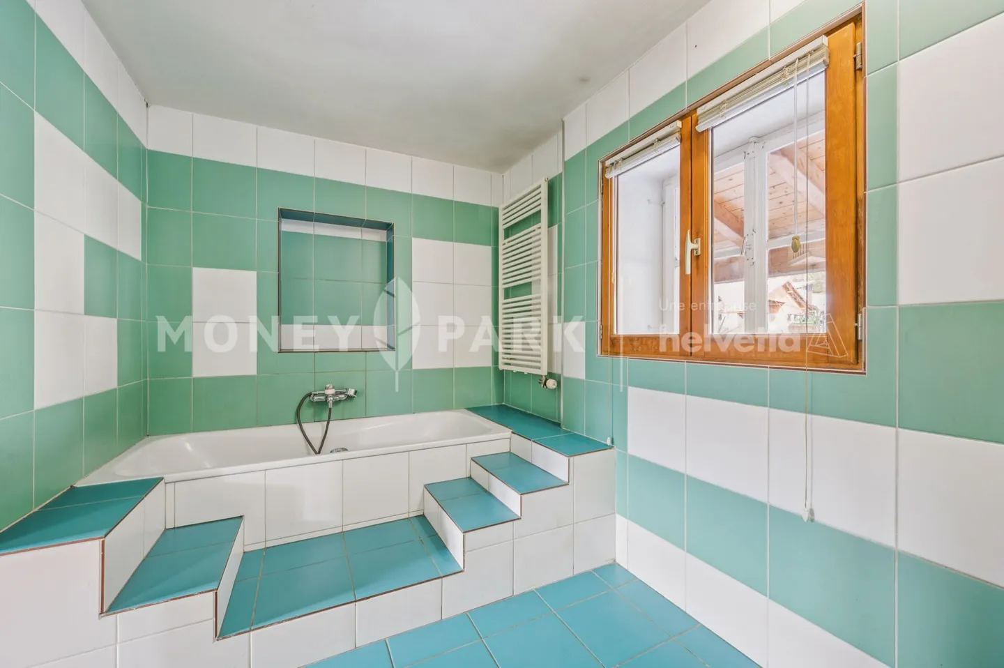 Maison individuelle avec potentiel de rénovation - Photo 9 sur 13