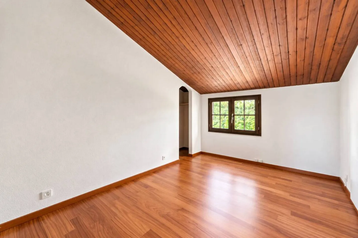 Stupenda Villa con Vista Lago - Foto 9 di 13