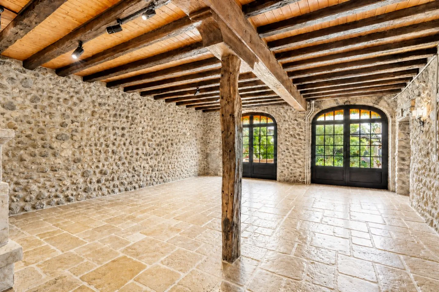 Maison de village historique à Avusy - Photo 3 sur 12