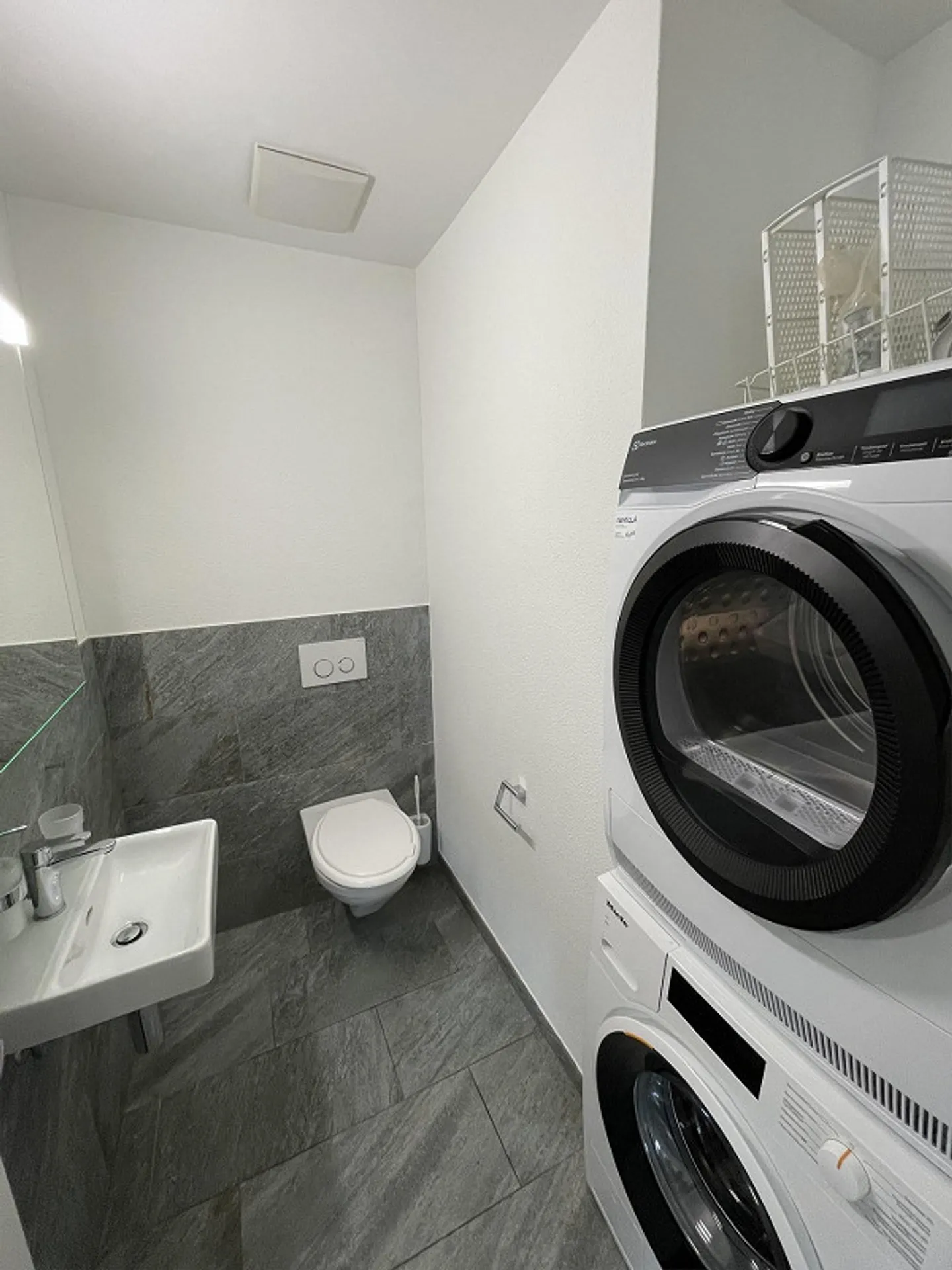 Casa moderna e accogliente per ogni fase della vita - Foto 3 di 6