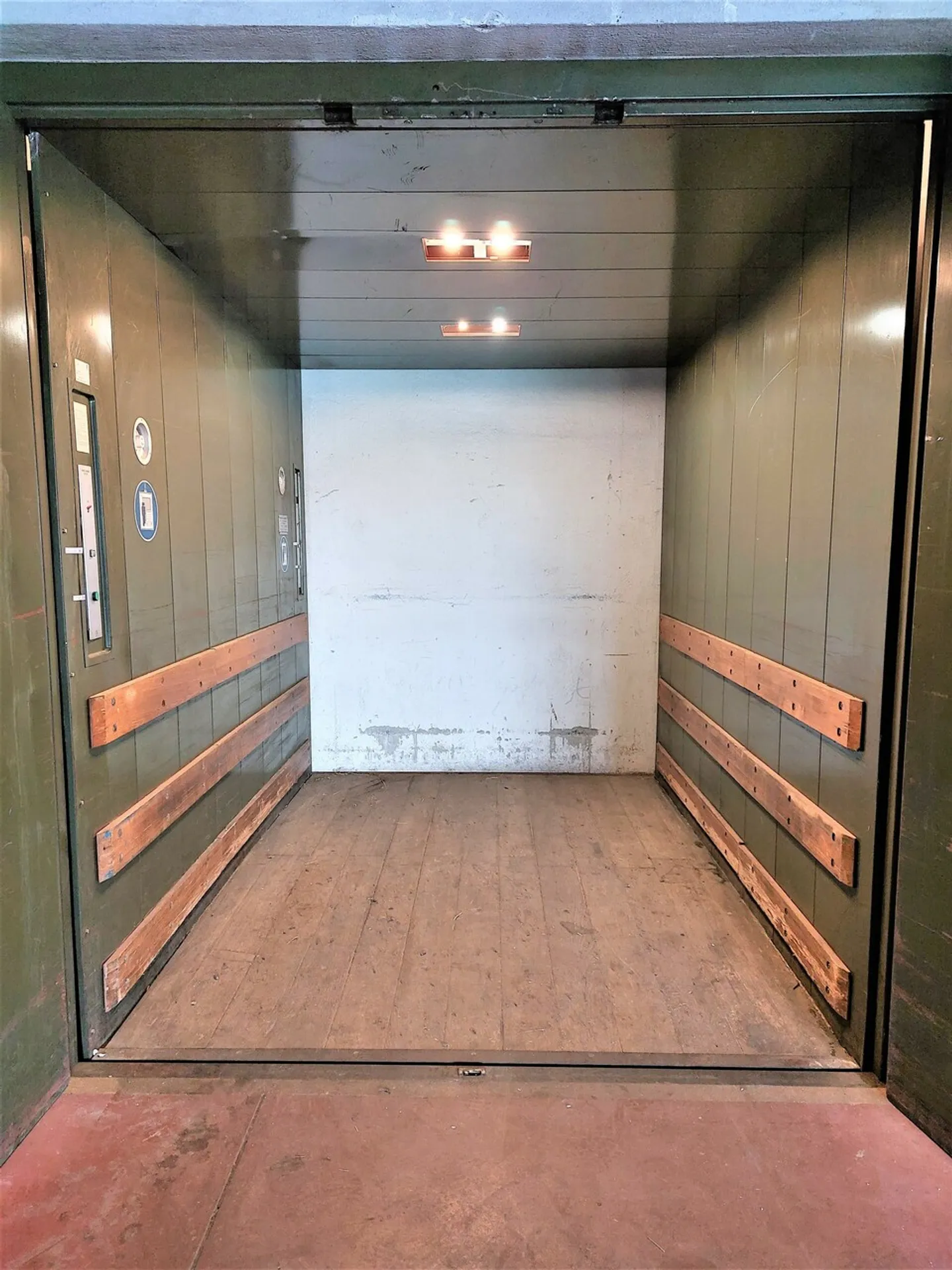 Gewerbefläche in Cheseaux - Foto 3 von 4