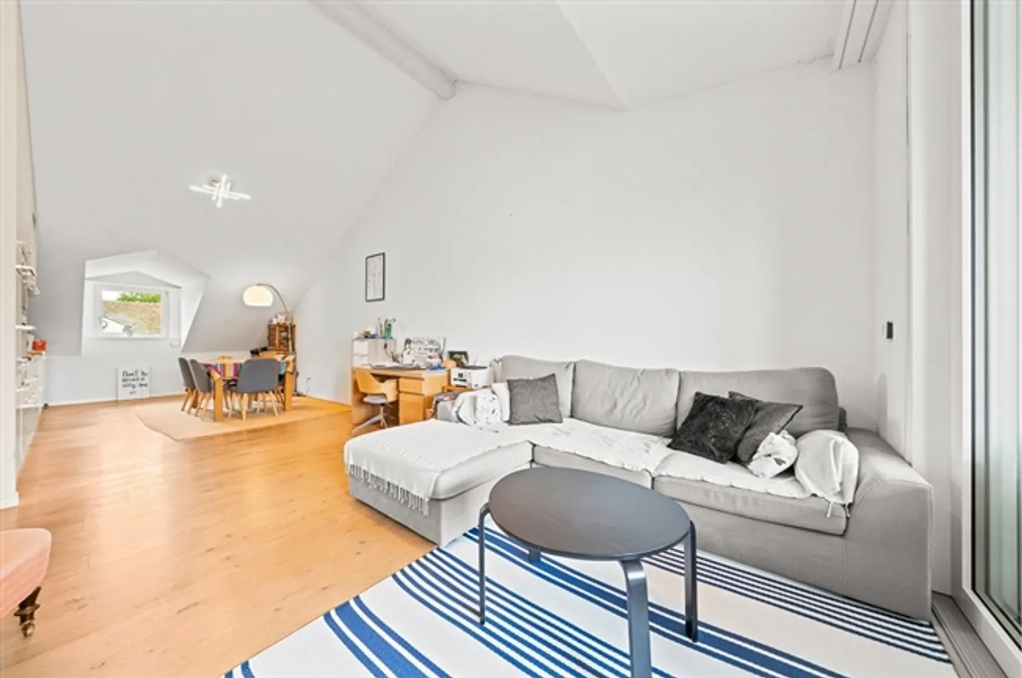 Comfortable 3.5-room apartment of 91 m² with Minergie-Label® - Photo 4 of 13