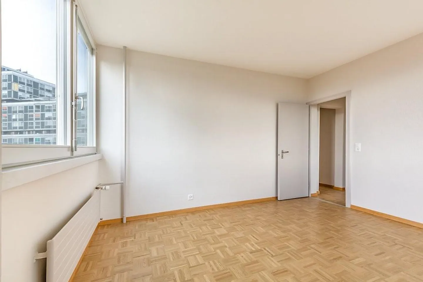 Alone or as a couple: you could definitely enjoy yourself here - Photo 3 of 5