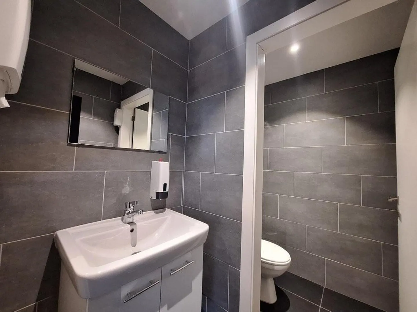 Bureaux Flexibles à Lausanne - Photo 7 sur 8