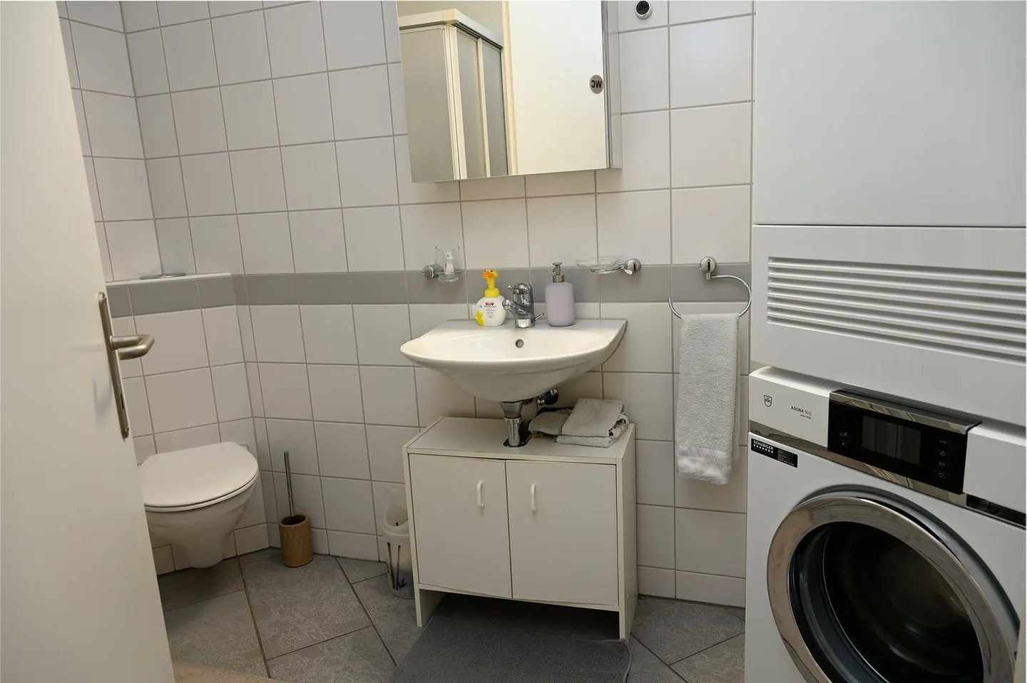 146 m² Light, Space and Joy of Living – Your New Home Awaits - Photo 8 of 15