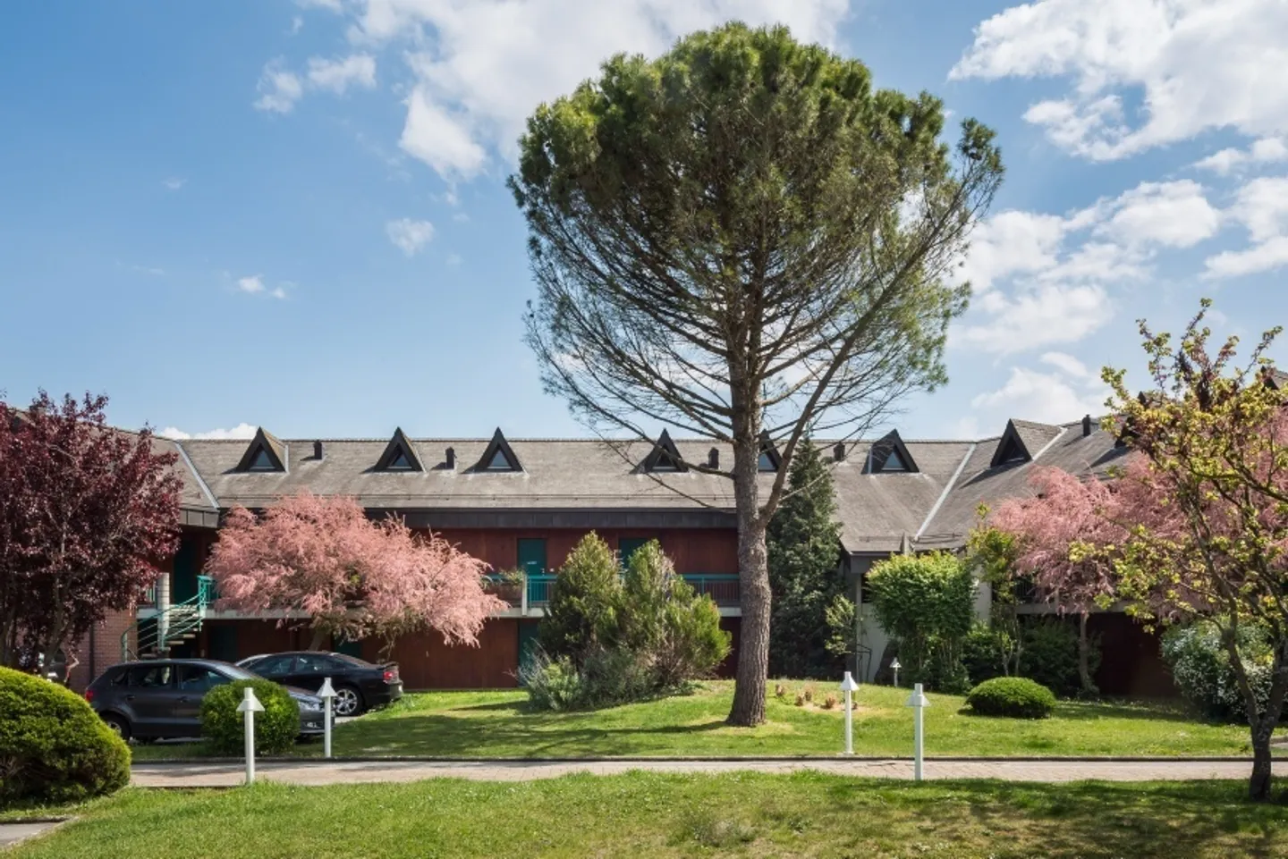 Spacieux appartement de 2.5 pièces en duplex avec balcon - Photo 10 sur 10