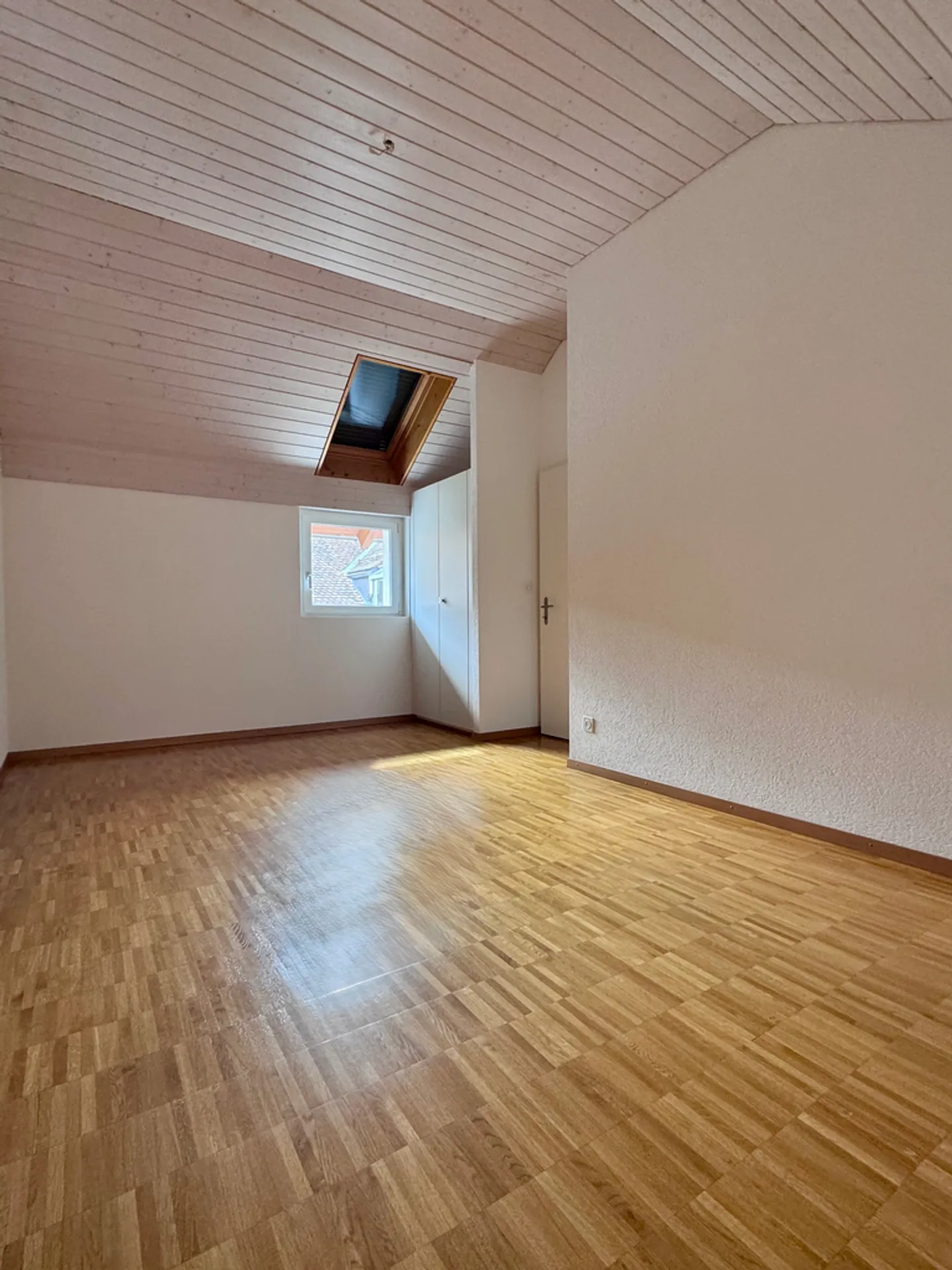 Appartamento di 5.5 stanze a Villars-Ste-Croix - Foto 4 di 12