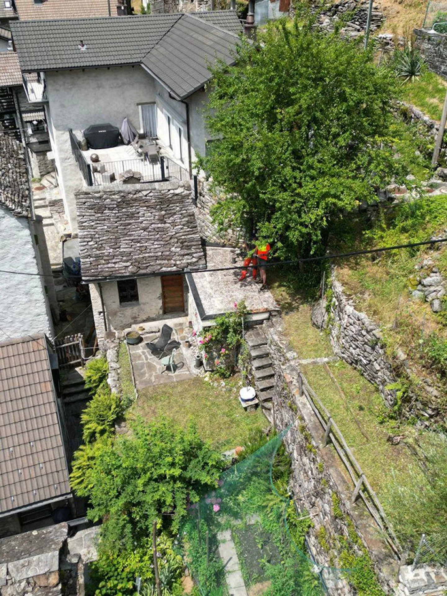 Rustique de 2,5 pièces, dans le village, avec jardin et terrasse | Rustique... - Photo 7 sur 10