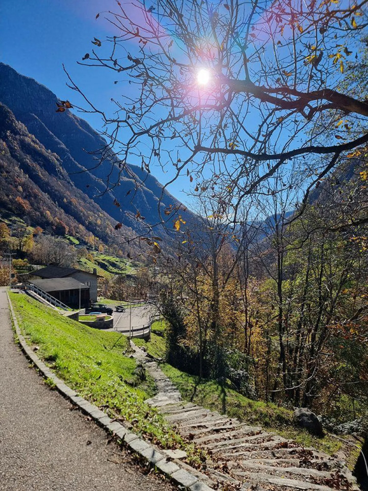 Rustique de 2,5 pièces, dans le village, avec jardin et terrasse | Rustique... - Photo 9 sur 10