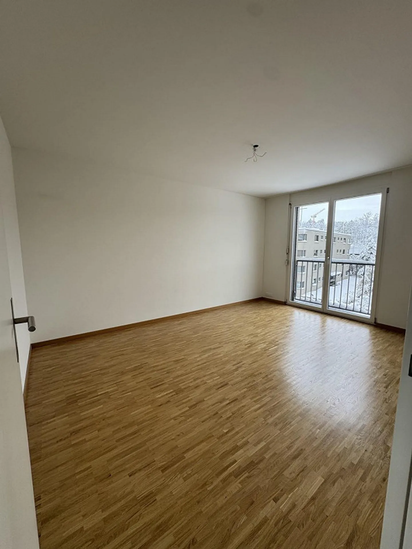 Appartement lumineux dans le parc central de Spiegelfeld - Photo 2 sur 7