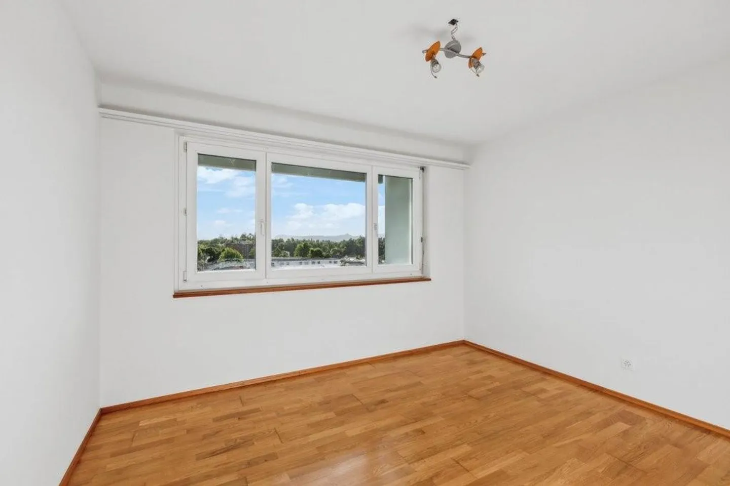 3-Zimmer-Wohnung mit Balkon und Aussicht - Top Lage in Lenzburg - Foto 7 von 10