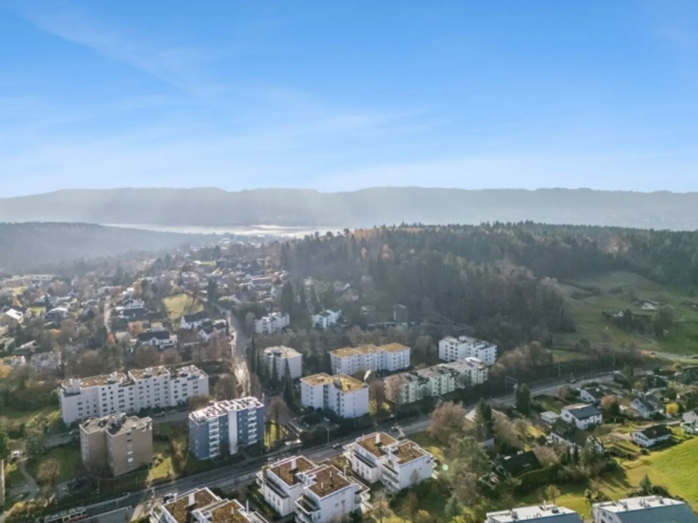 Geräumige Attikawohnung in Zumikon - Foto 7 von 9