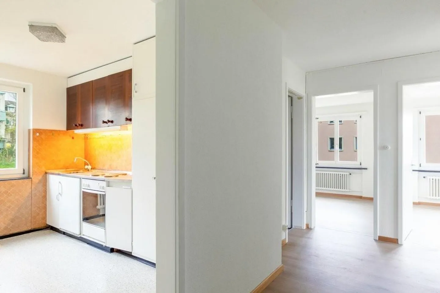 Central Apartment available until 31.03.2029 - Photo 6 of 10