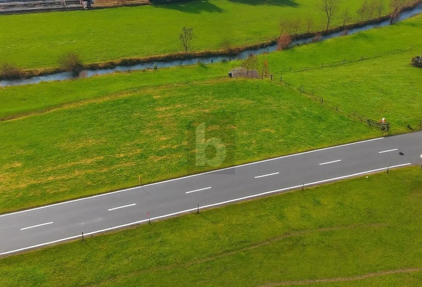Grosszügiges Bauland in Wanzwil - Foto 3 von 4