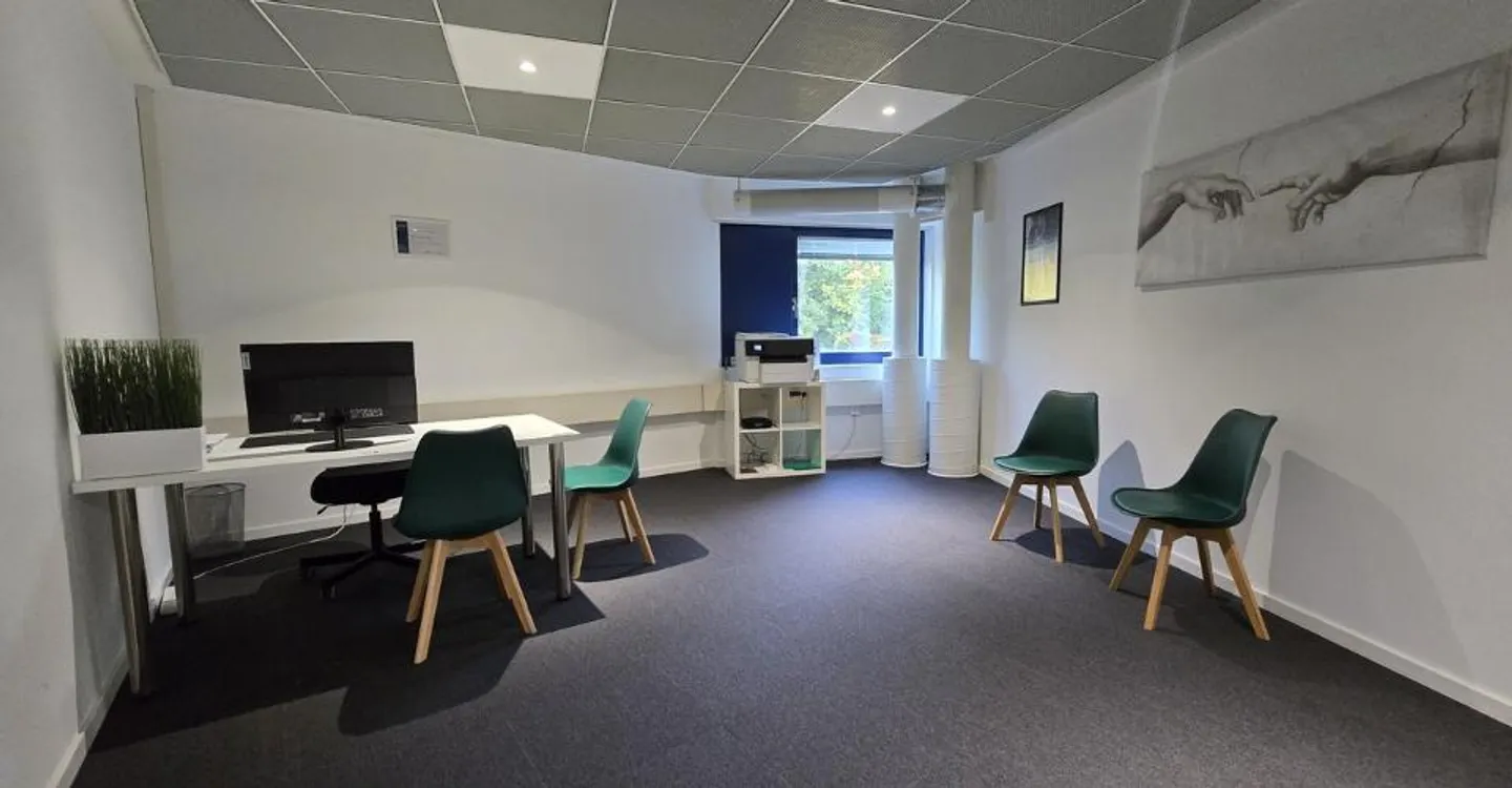 Optimale Lage - 271m2 Plug-and-Play Büro - Foto 9 von 9