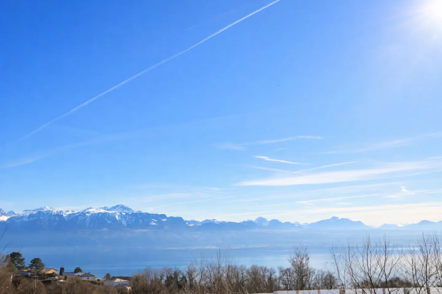 Villa indipendente di 4,5 locali con vista lago e alto potenziale di ampliamento - Foto 6 di 12