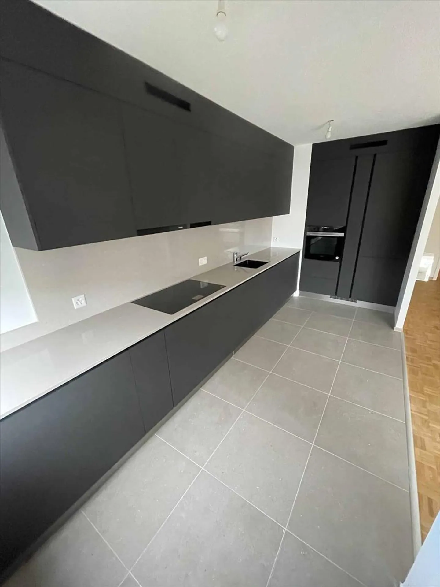 Appartamento 4 locali - Foto 4 di 10