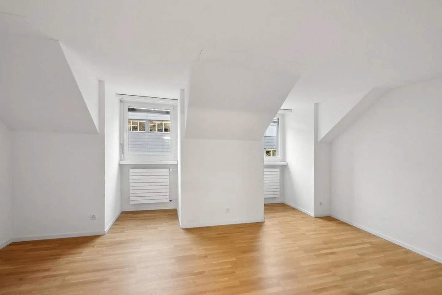 Appartamento mansardato accogliente in un ambiente verde - Foto 5 di 11