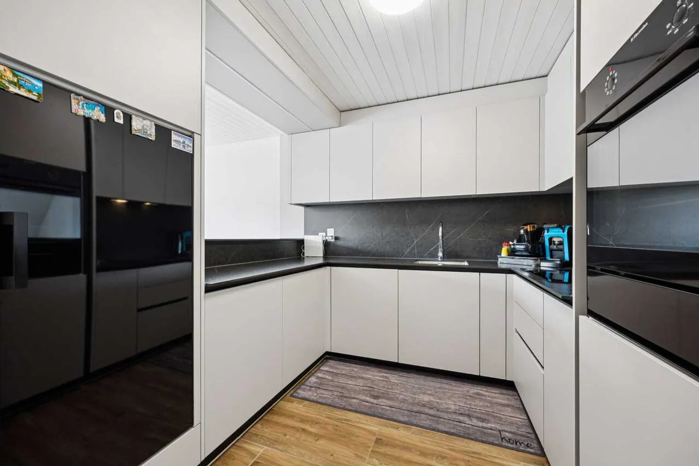 Geräumige Duplexwohnung mit Balkon - Foto 1 von 13