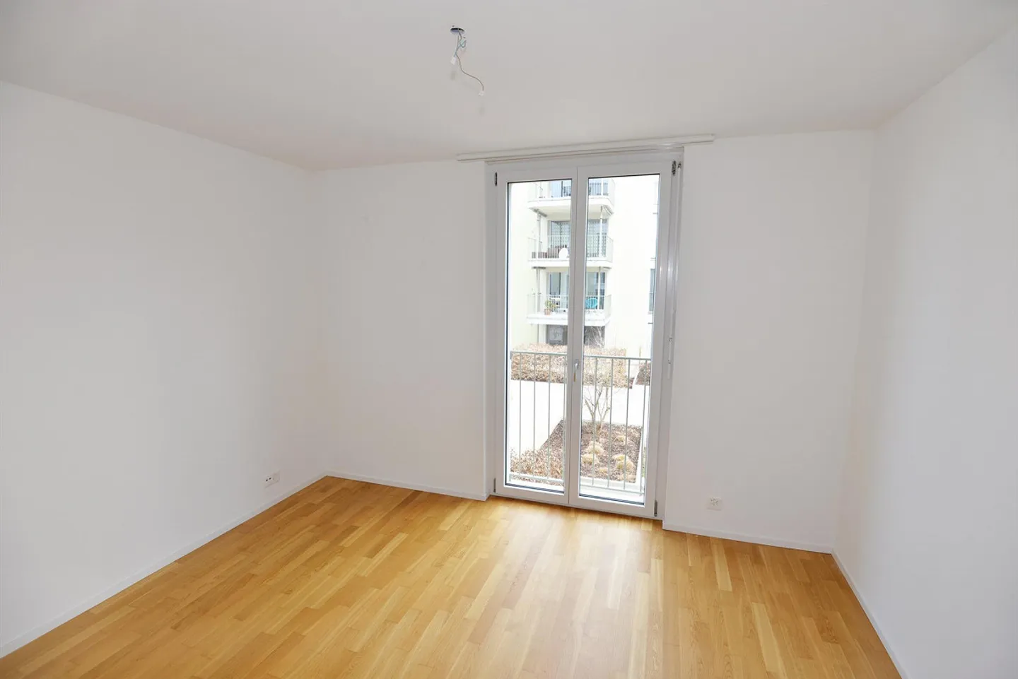 Centrally located yet still in the green - Photo 4 of 7