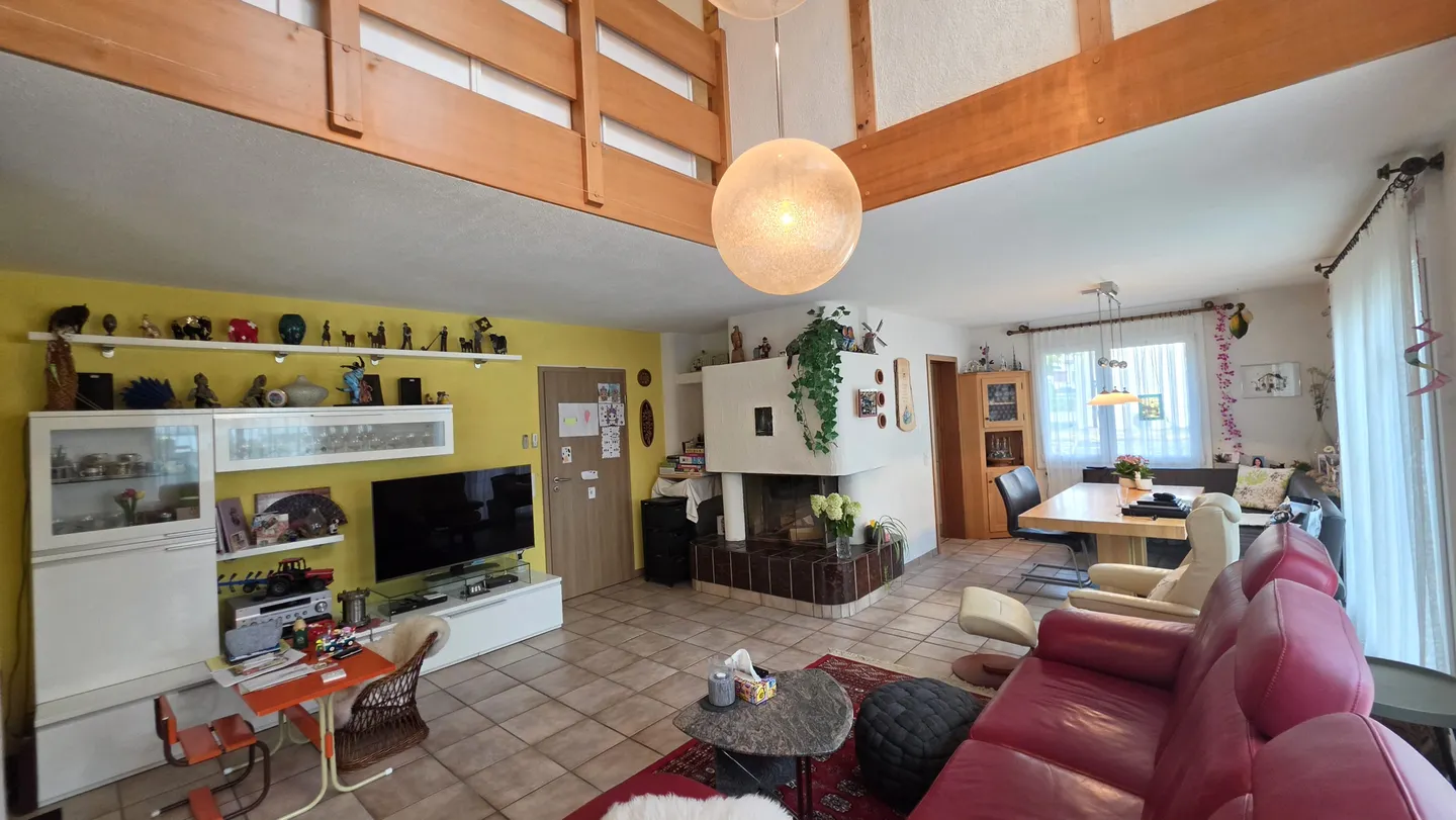 Charmantes Einfamilienhaus mit Pool - Foto 7 von 13