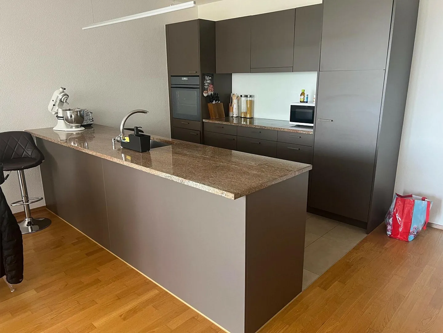 Appartamento moderno - Foto 3 di 8