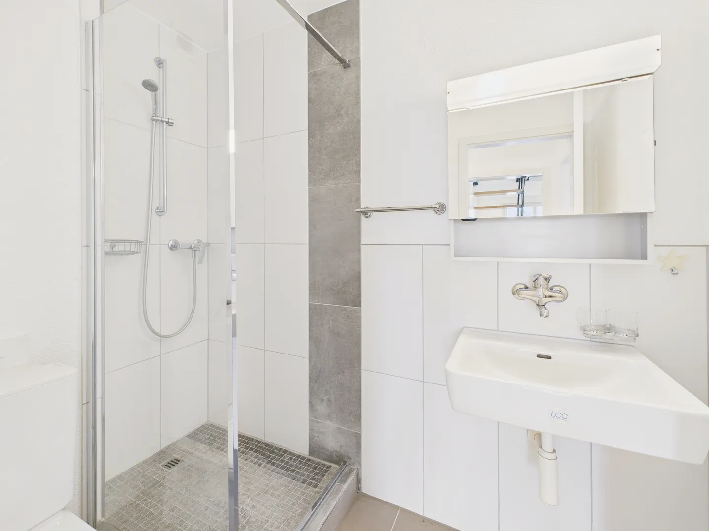 Appartement confortable avec vue sur la rivière - Photo 11 sur 12