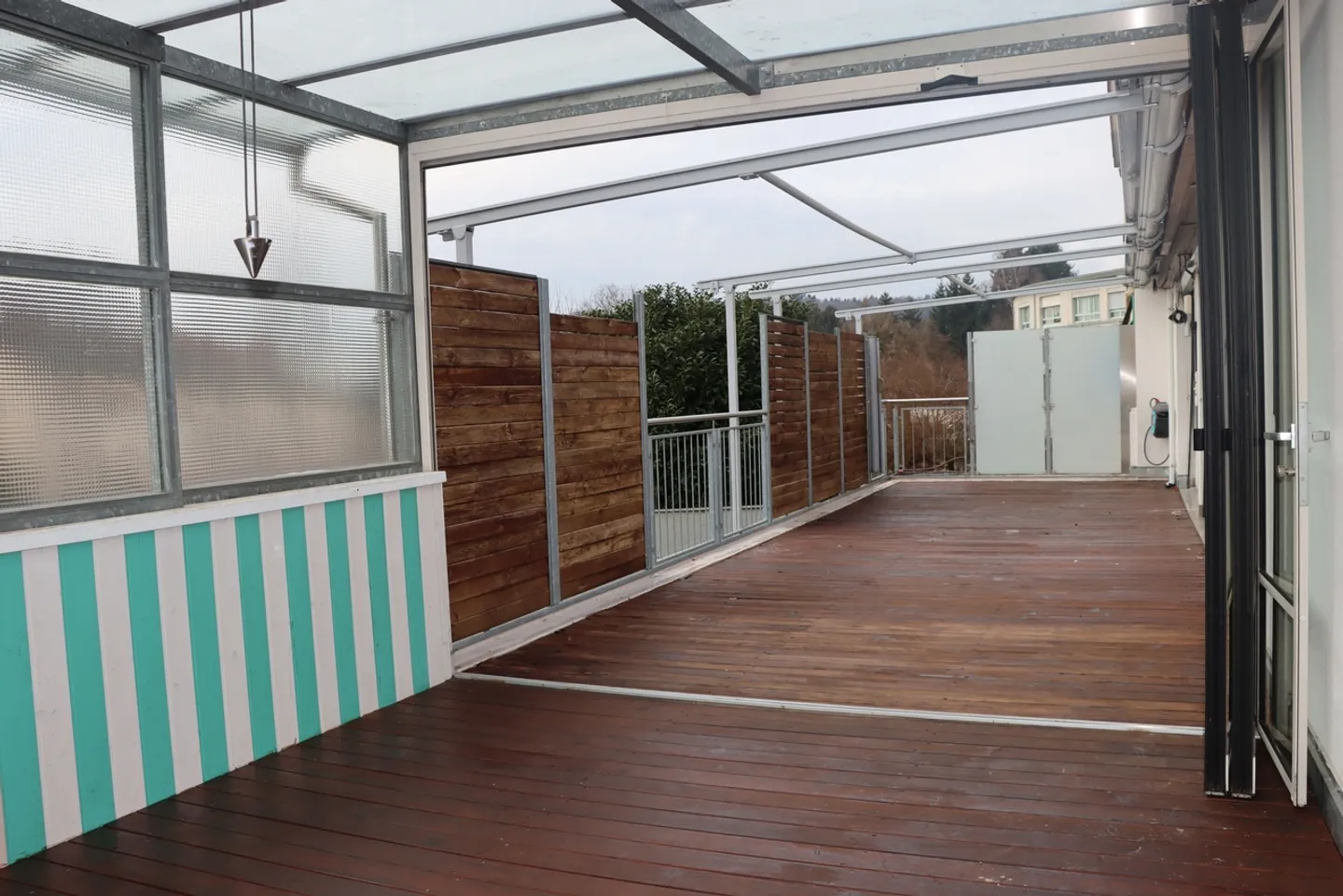 Appartement lumineux de 5,5 pièces avec grande terrasse à Derendingen - Photo 9 sur 10