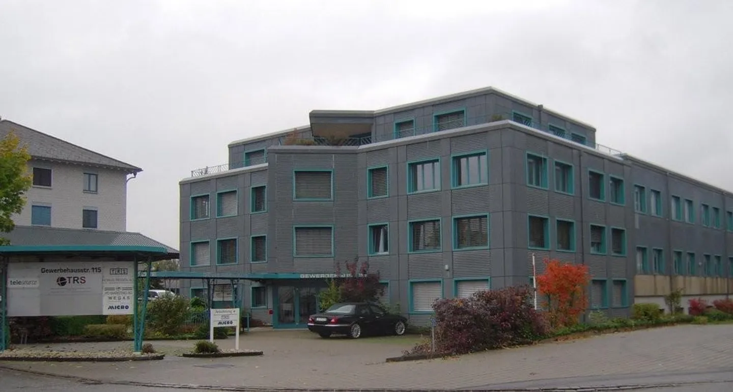 Spazi per uffici e magazzini diversi in affitto (17-43m2) - Foto 1 di 1
