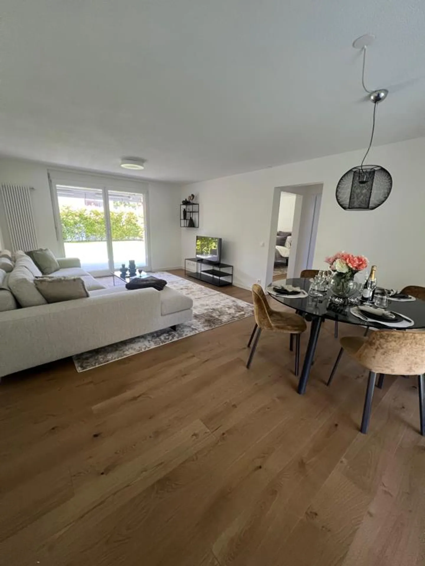 Ascona Appartement 3,5 pièces avec jardin - Photo 2 sur 9