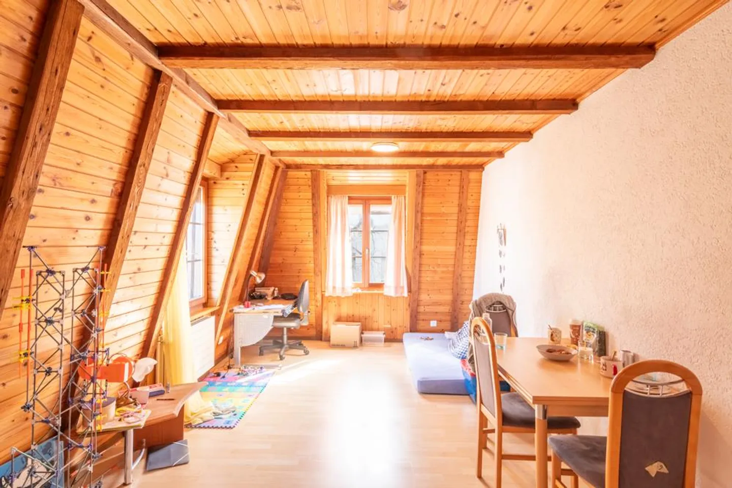 Casa bifamiliare in una posizione privilegiata - Foto 4 di 7
