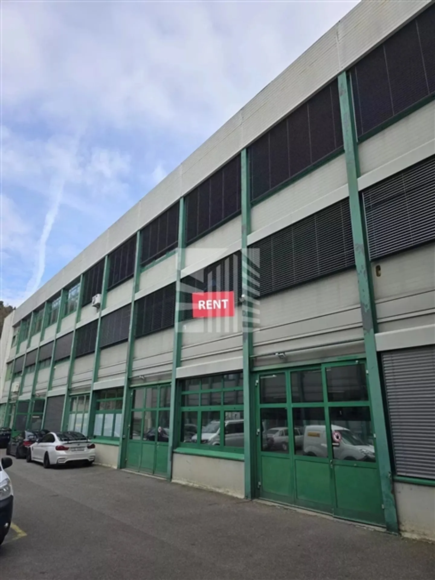 «Kleine, praktische Geschäftsräume» - Foto 1 von 4