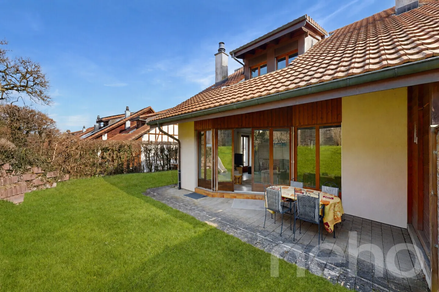 Charmante Familienvilla in Avry - Foto 2 von 12