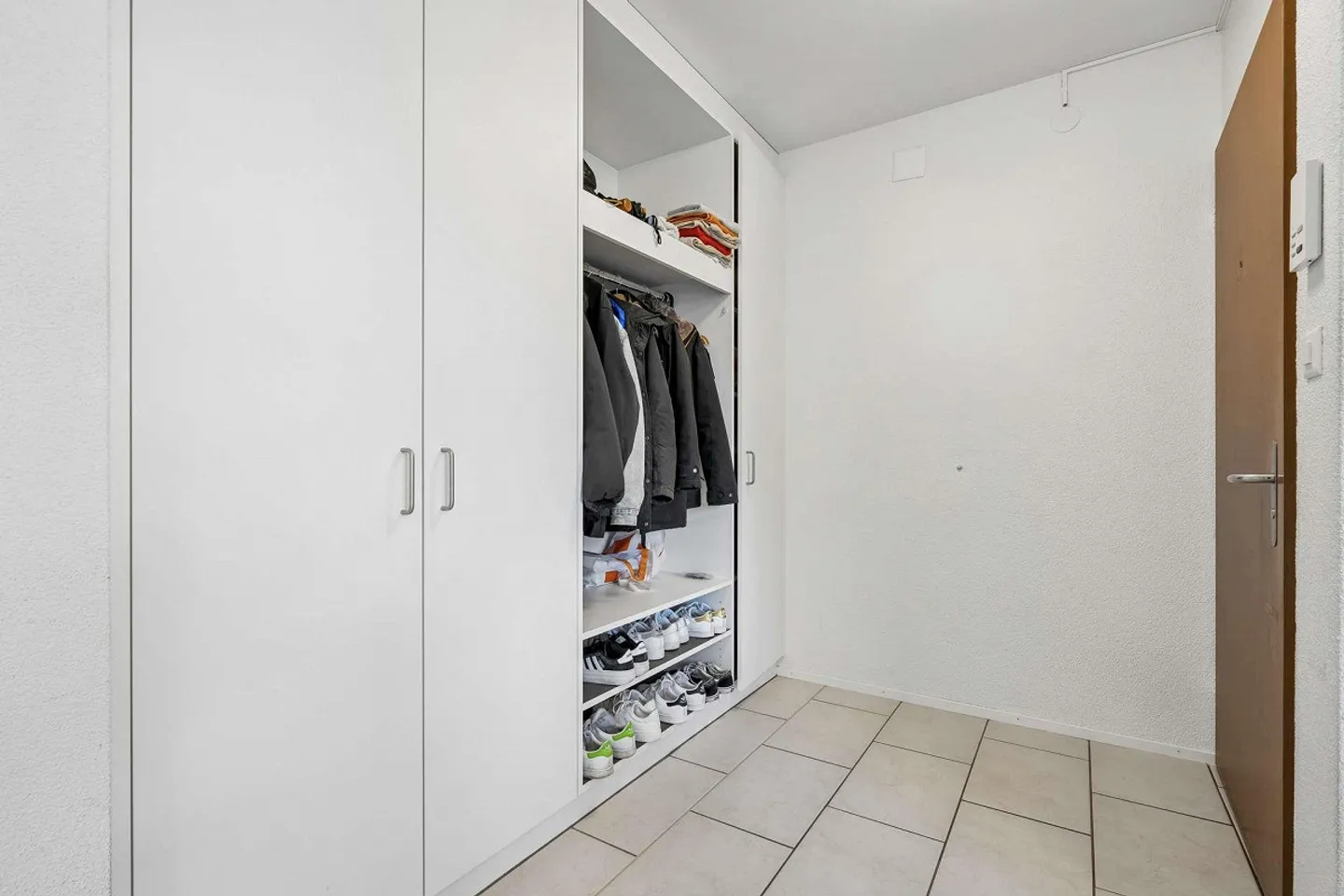 Helle 4.5 Zimmerwohnung - Foto 2 von 14