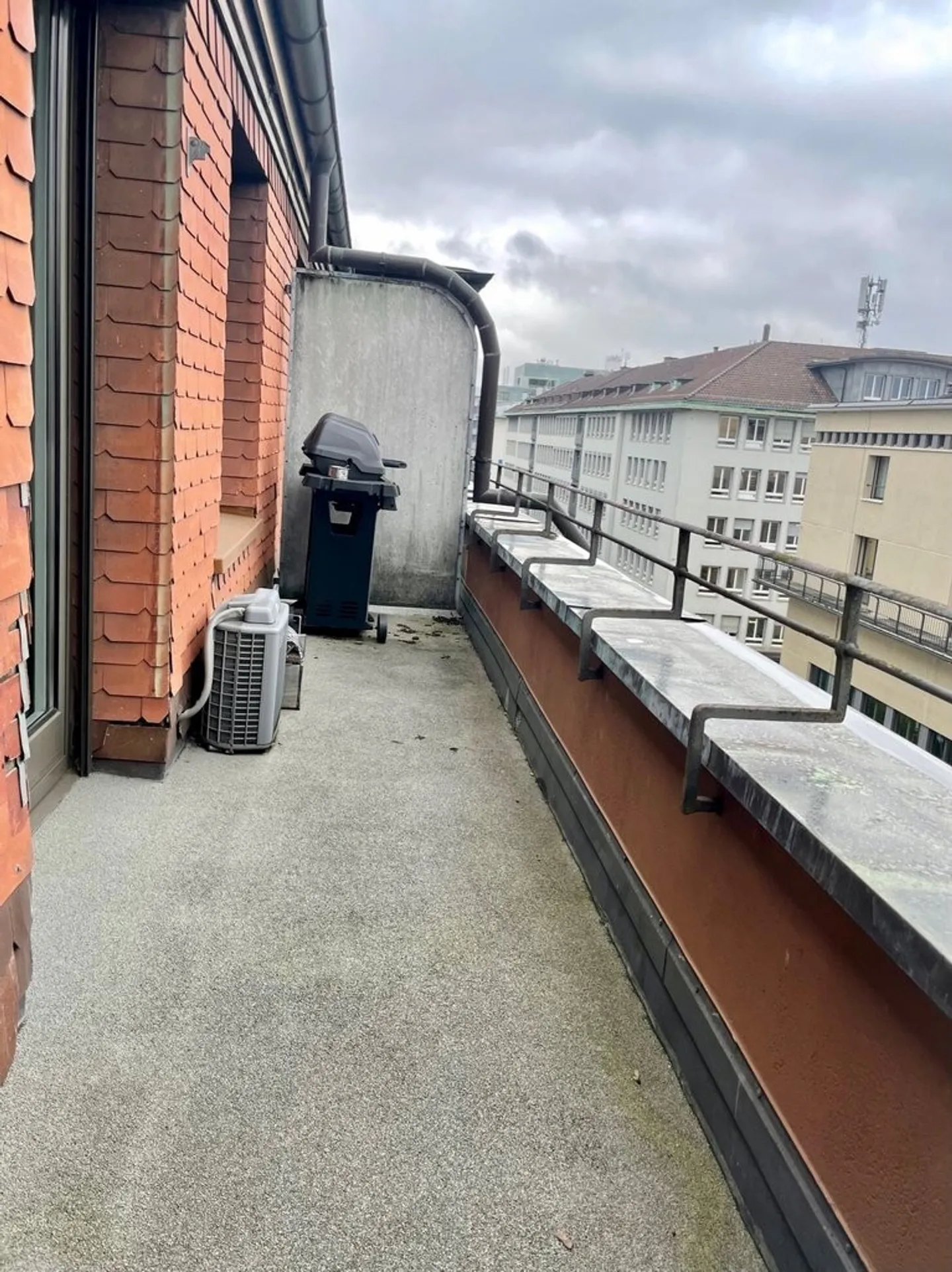 Apartment/Office in Historic Property - Photo 11 of 11