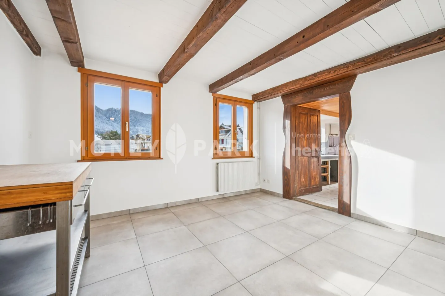 Maison individuelle avec potentiel de rénovation - Photo 3 sur 13