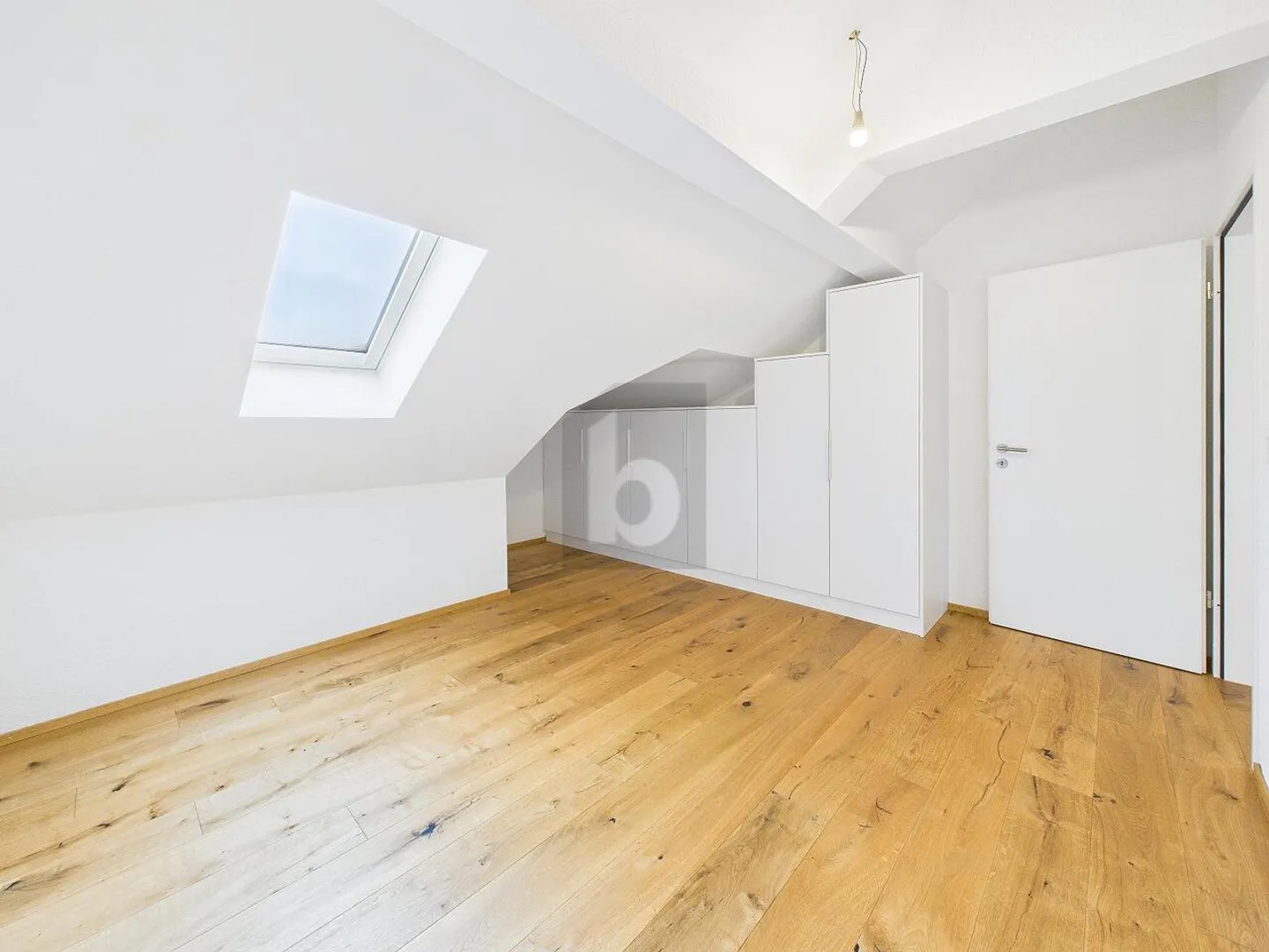 NEW BUILD WITH WARDROBES IN EVERY ROOM - Photo 5 of 6