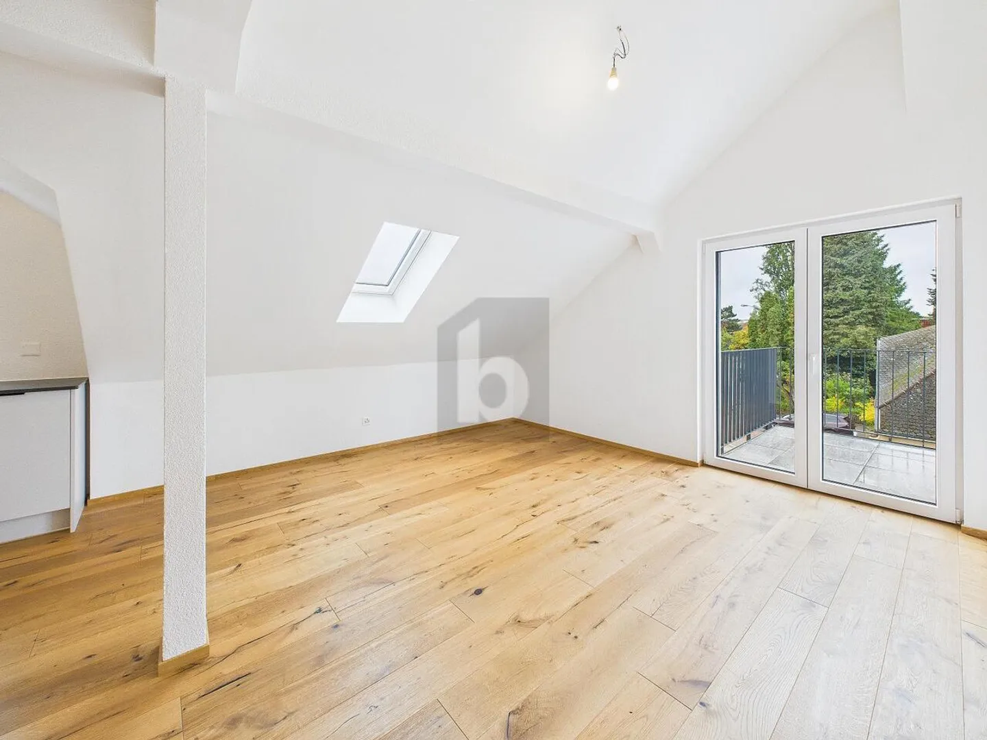 NEW BUILD WITH WARDROBES IN EVERY ROOM - Photo 2 of 6