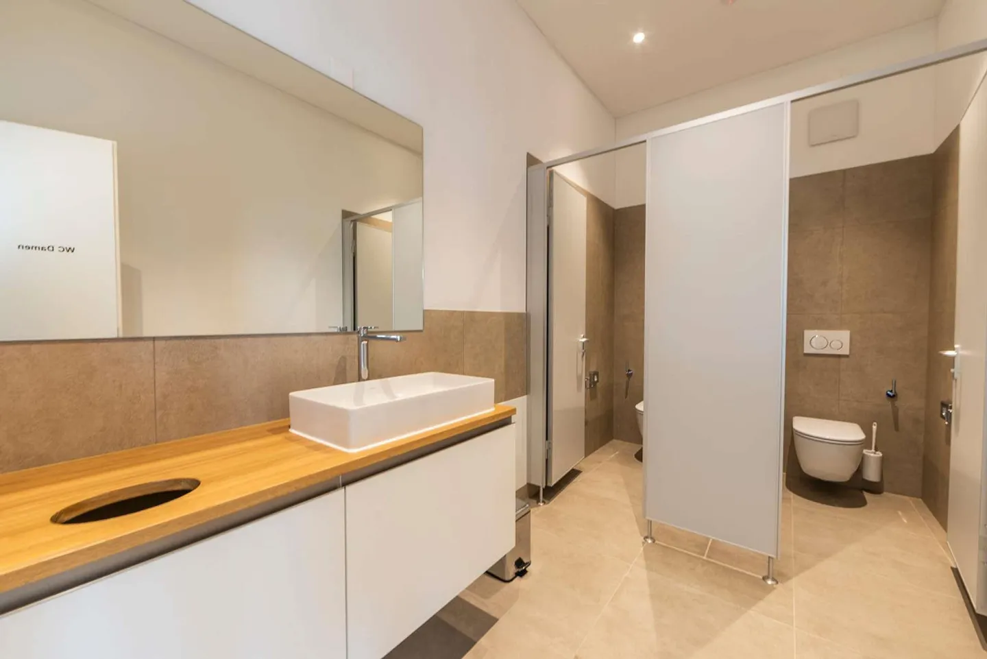 Plus d'espace pour vos idées – Espace commercial à Frauenfeld avec potentiel - Photo 9 sur 14