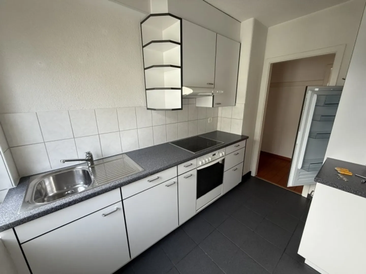 Gemütliche Wohnung in Albisrieden - Foto 2 von 9