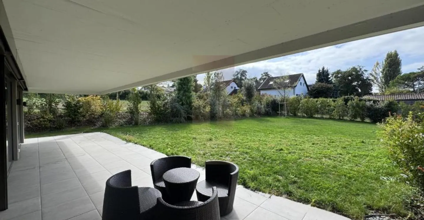 Superb furnished apartment on garden level - Photo 4 of 11