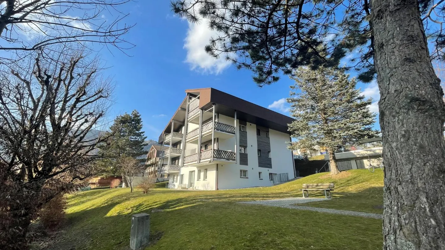 3.5 Room Apartment - Photo 1 of 6