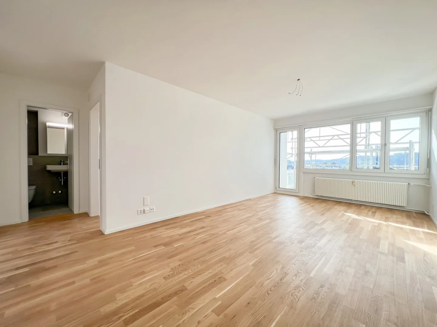 Appartamento moderno di 3,5 locali al 1° piano - Foto 2 di 8