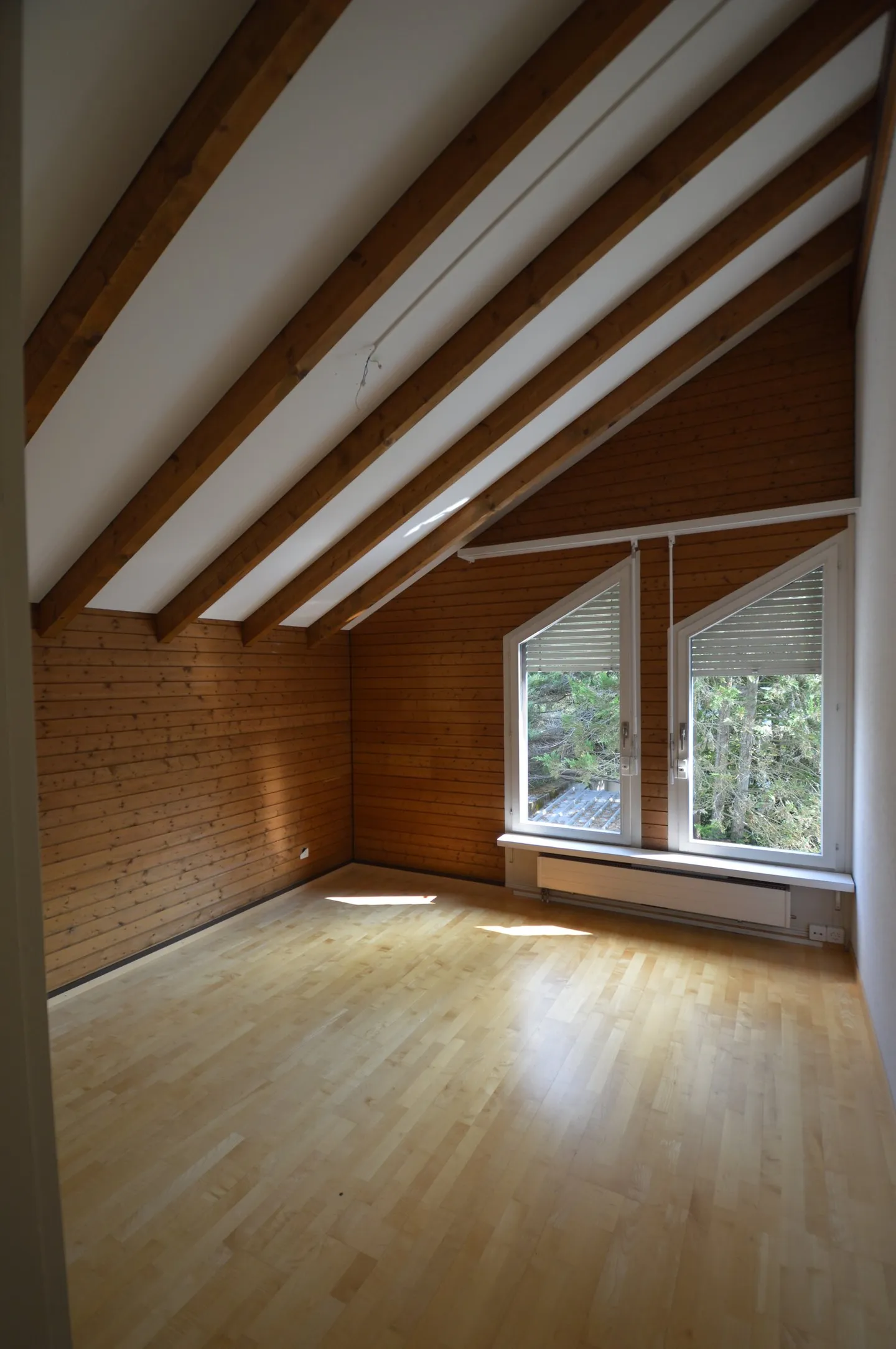 Charming single-family house with idyllic garden and stunning view - Photo 12 of 14