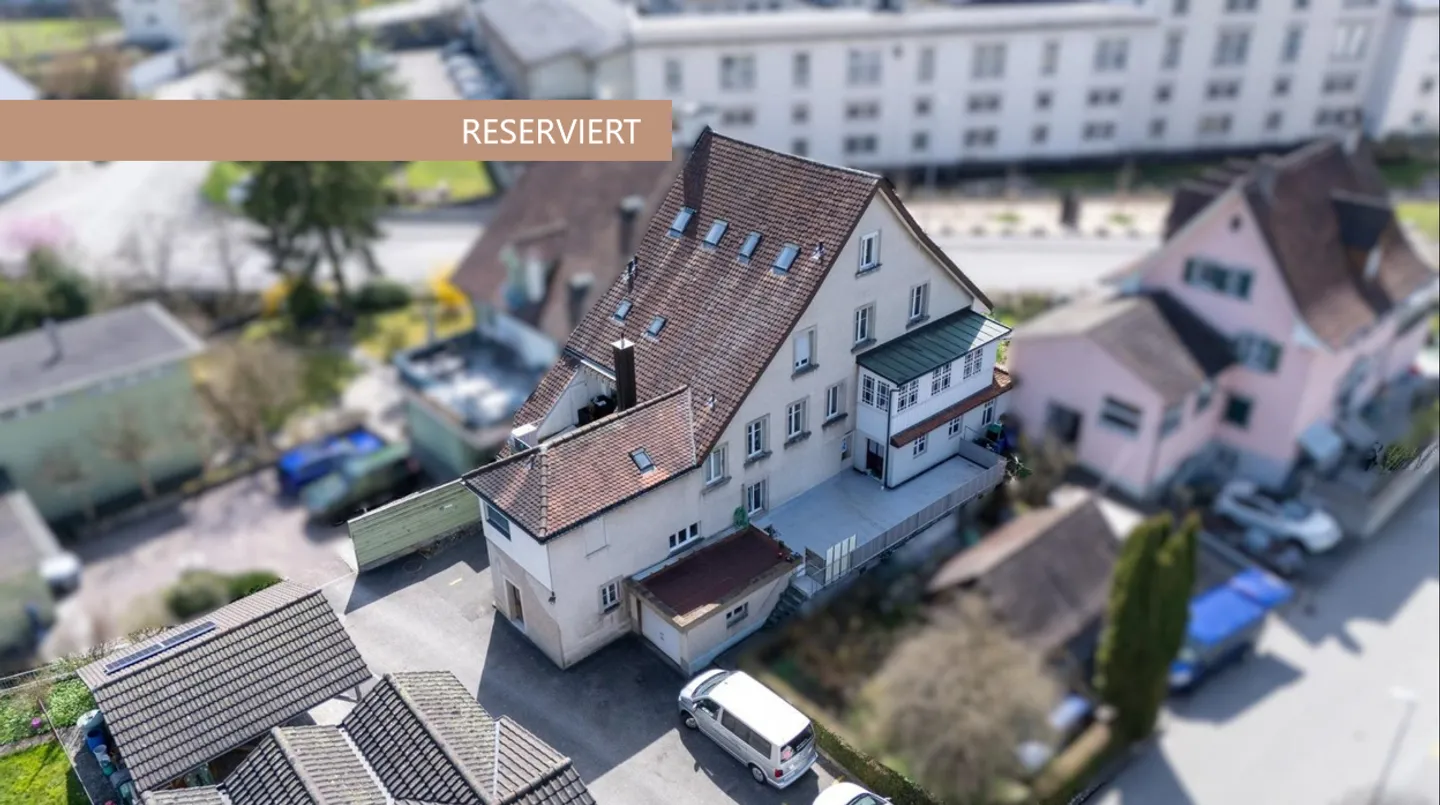 Double Opportunity: Two Spacious 5-Room Apartments - Photo 1 of 9