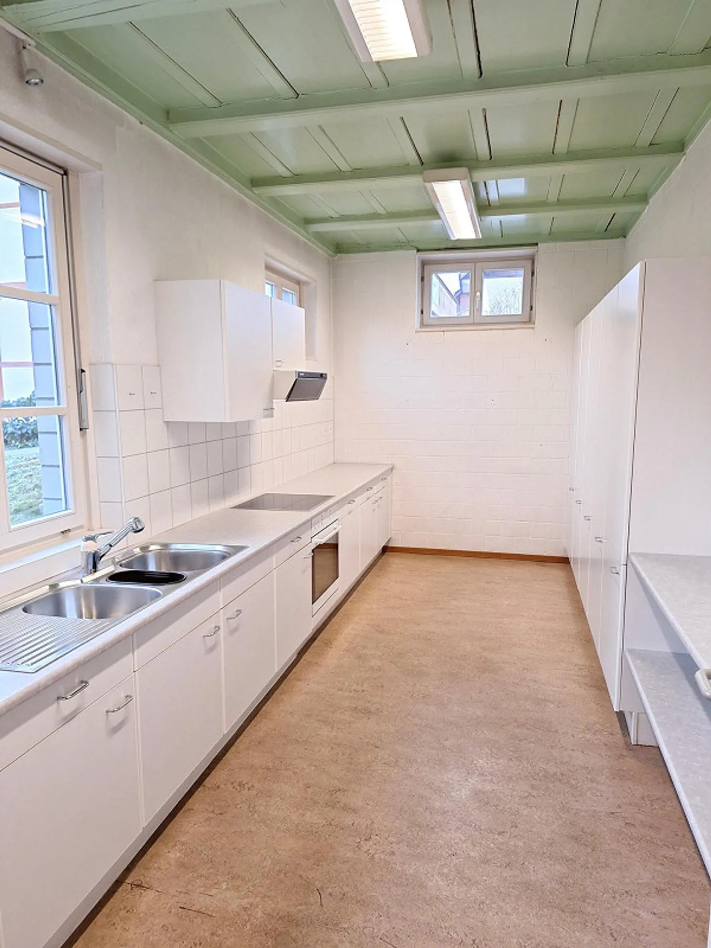 Vielseitige Gewerbefläche zu Vermieten - Foto 3 von 13