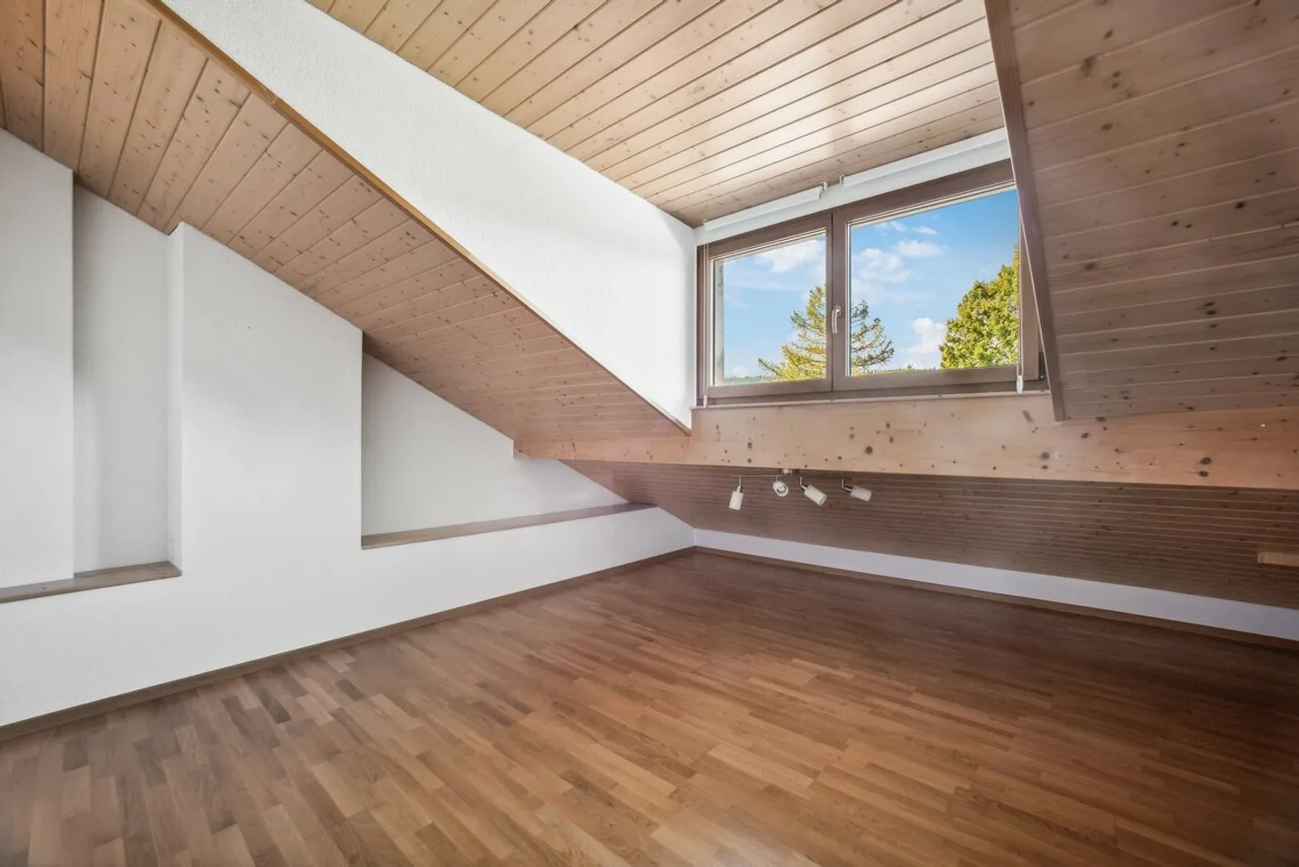 Ferme du XVIIe siècle rénovée au coeur de la Vallée de Joux - Photo 7 sur 23