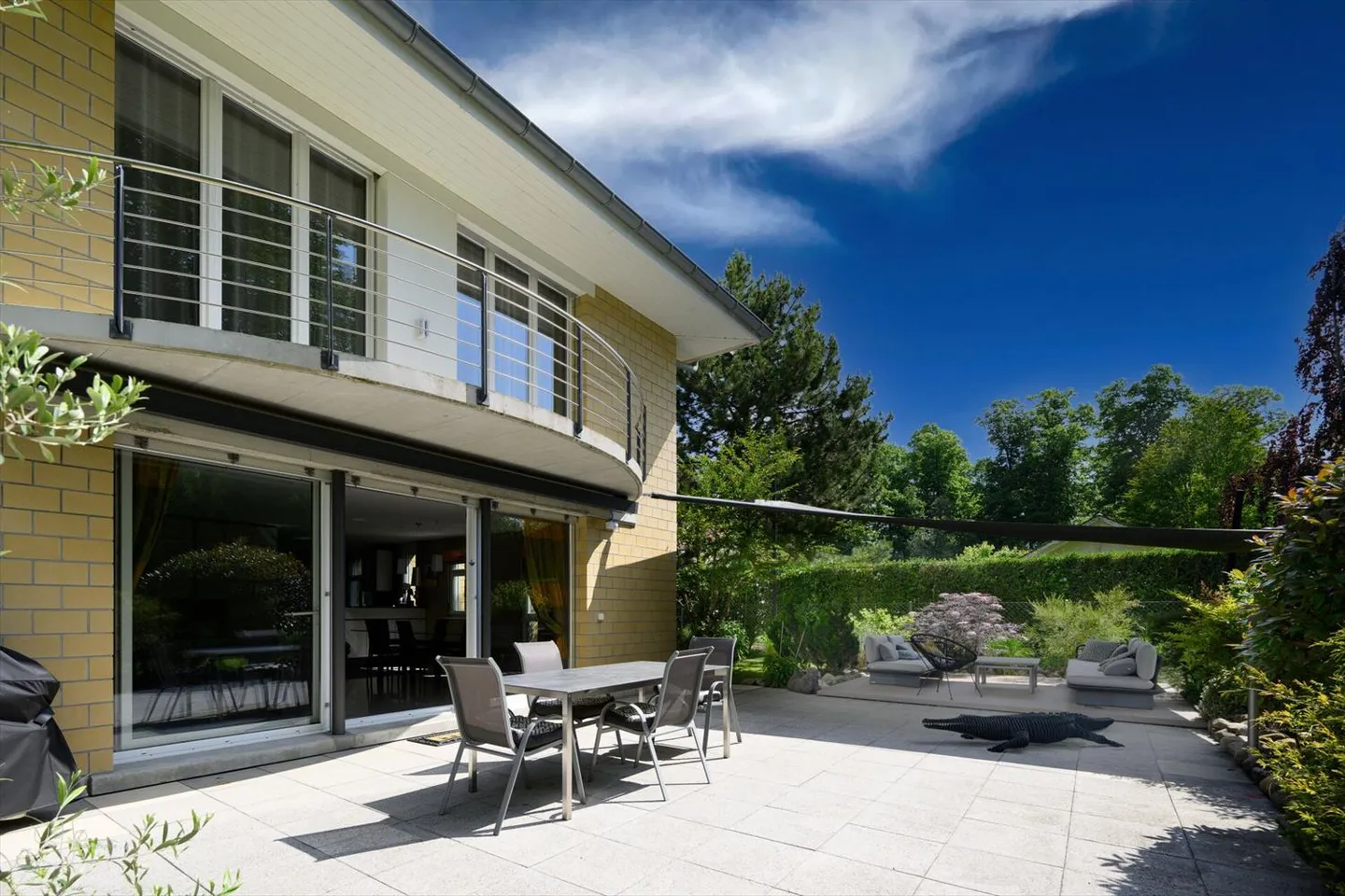 Generosa villa in posizione eccezionale - Foto 4 di 13
